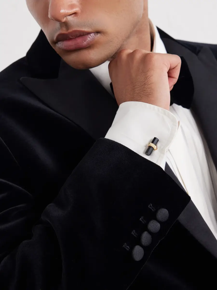 FOUNDWELL Tiffany's Vintage 1980s 14-Karat Gold Onyx Cufflinks and Dress Studs Set - Men | Thumbnail 2 FOUNDWELL Tiffany's Vintage 1980s 14-Karat Gold Onyx Cufflinks and Dress Studs Set - Men | Thumbnail 2