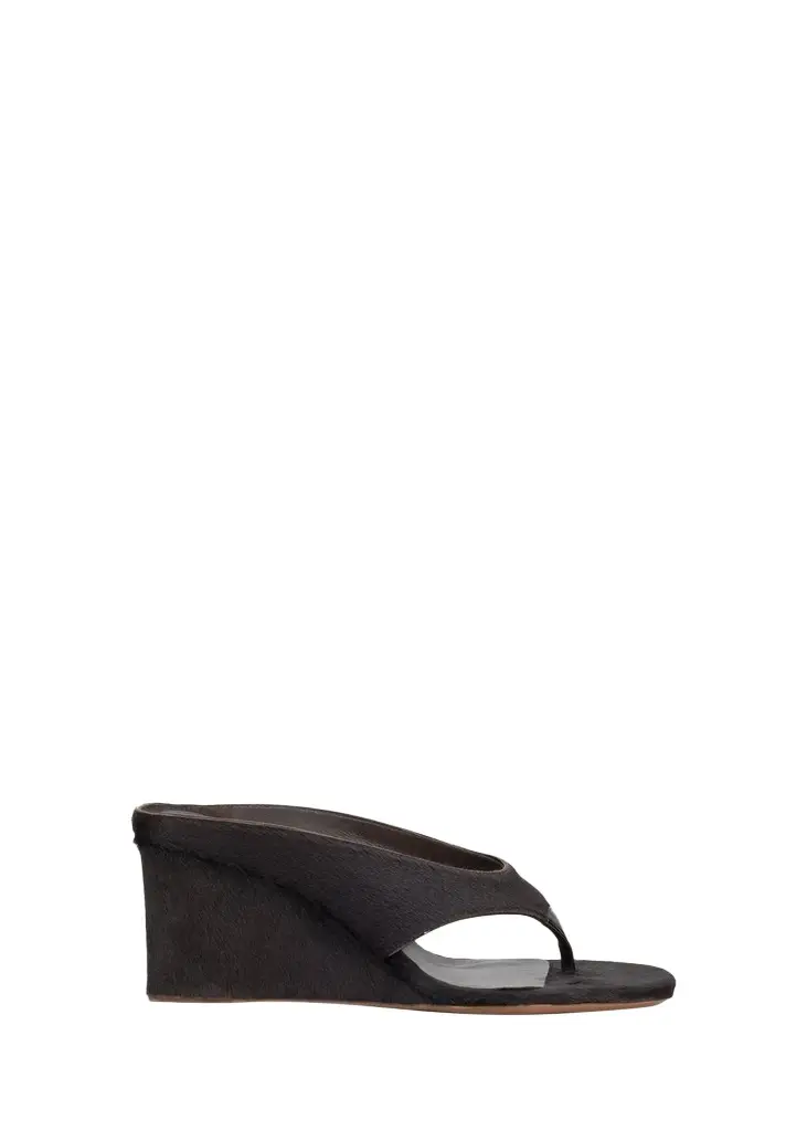 Alaïa 75mm Cube Calf Hair Thong Sandals