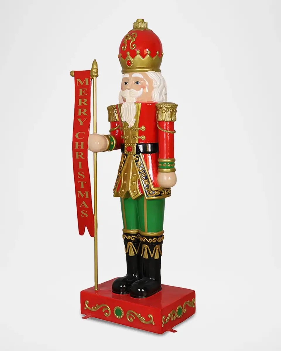 Universal Statues Small Traditional Nutcracker | Thumbnail 4 Universal Statues Small Traditional Nutcracker | Thumbnail 4