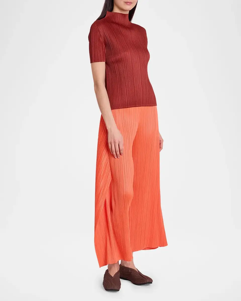 Issey Miyake Monthly Colors: September Pleats Short-Sleeve Top | Thumbnail 6 Issey Miyake Monthly Colors: September Pleats Short-Sleeve Top | Thumbnail 6