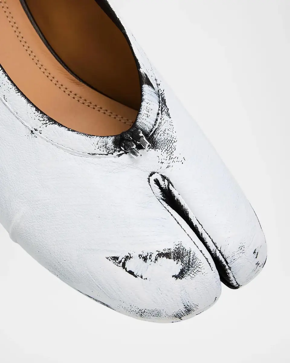 Maison Margiela 35mm Tabi Painted Leather Ballerina Pumps | Thumbnail 5