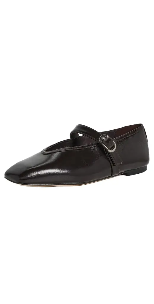 Bobbi Flats