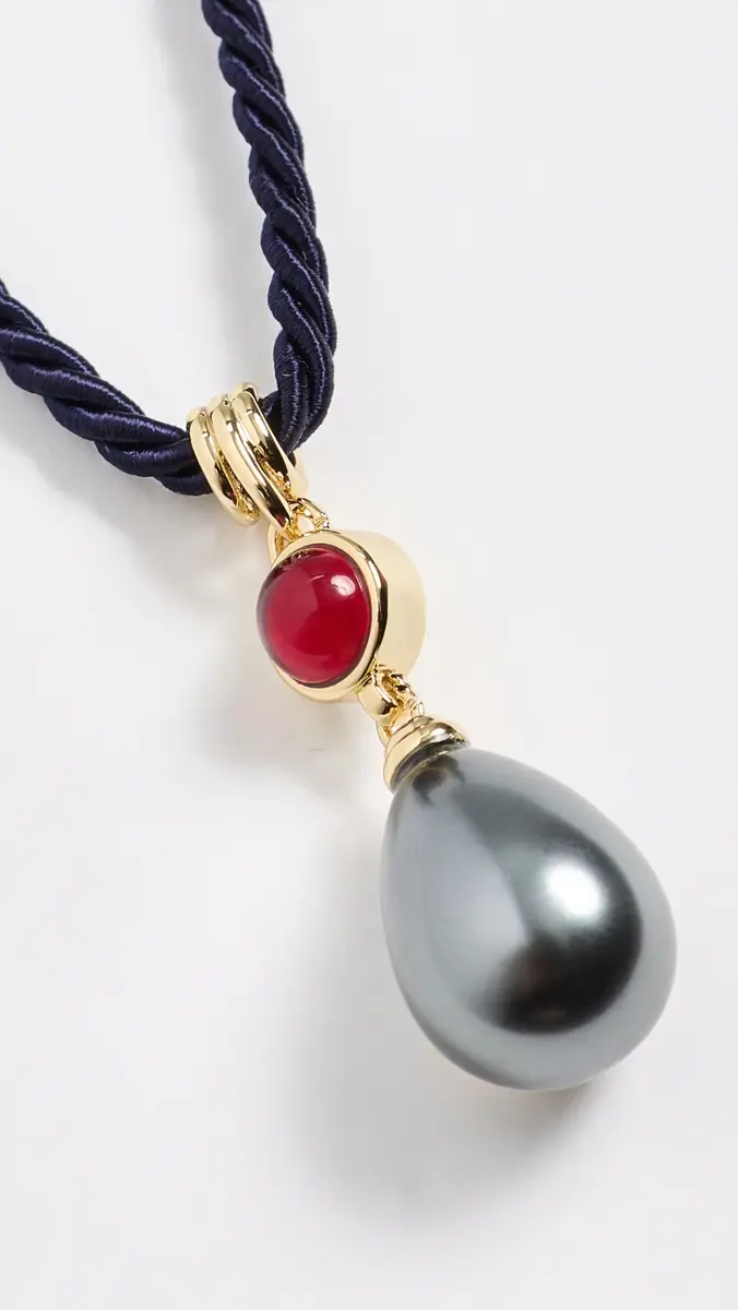 Luv AJ The Theodora Tahitian Pearl Necklace | Thumbnail 5 Luv AJ The Theodora Tahitian Pearl Necklace | Thumbnail 5