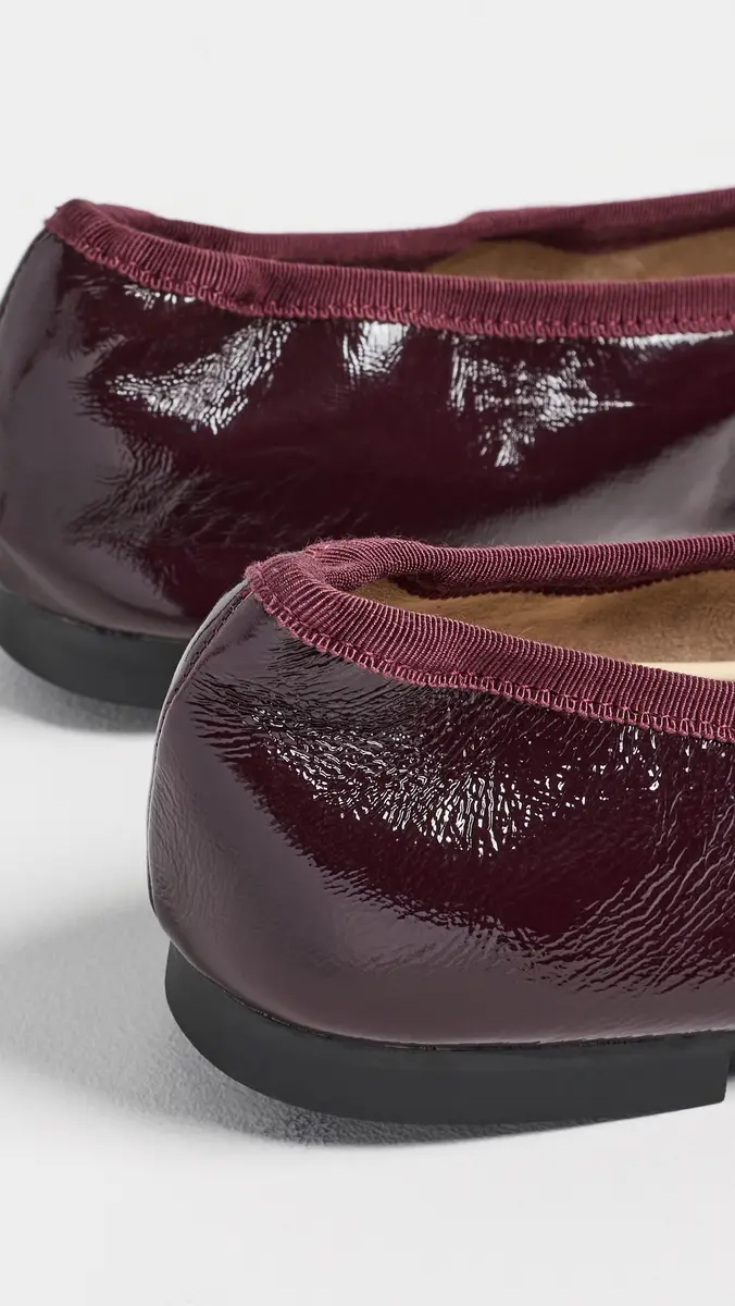 Tony Bianco Chelsea Flats | Thumbnail 4