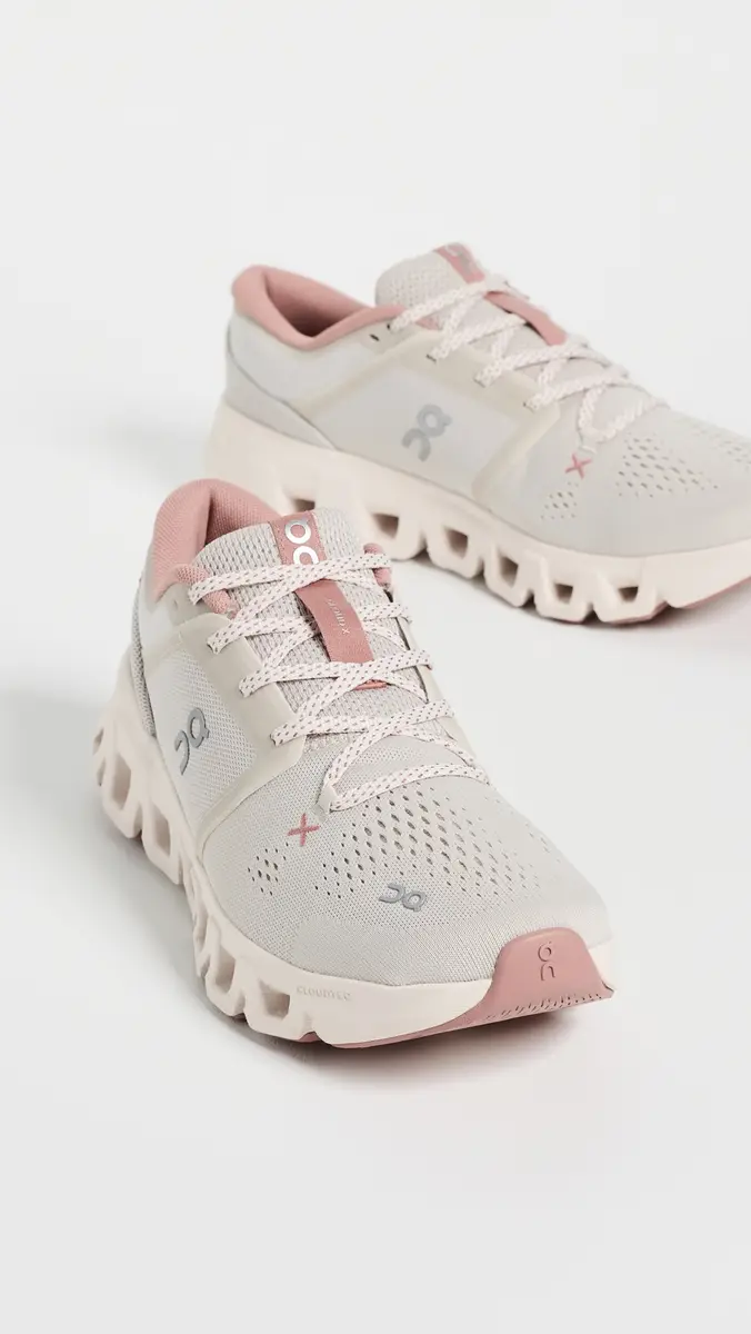 ON Cloud X 5 Sneakers | Thumbnail 5