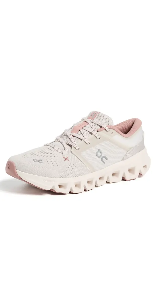 Cloud X 5 Sneakers