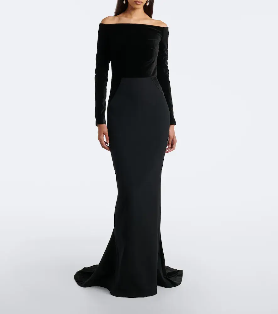 Safiyaa Pazienza crêpe and velvet gown | Thumbnail 4 Safiyaa Pazienza crêpe and velvet gown | Thumbnail 4