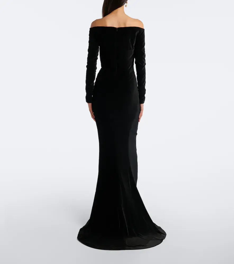Safiyaa Pazienza crêpe and velvet gown | Thumbnail 6 Safiyaa Pazienza crêpe and velvet gown | Thumbnail 6