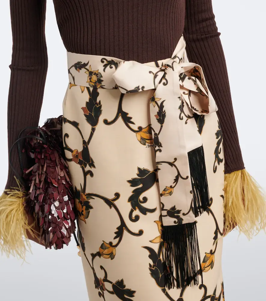 La DoubleJ Printed fringed silk twill scarf | Thumbnail 4 La DoubleJ Printed fringed silk twill scarf | Thumbnail 4