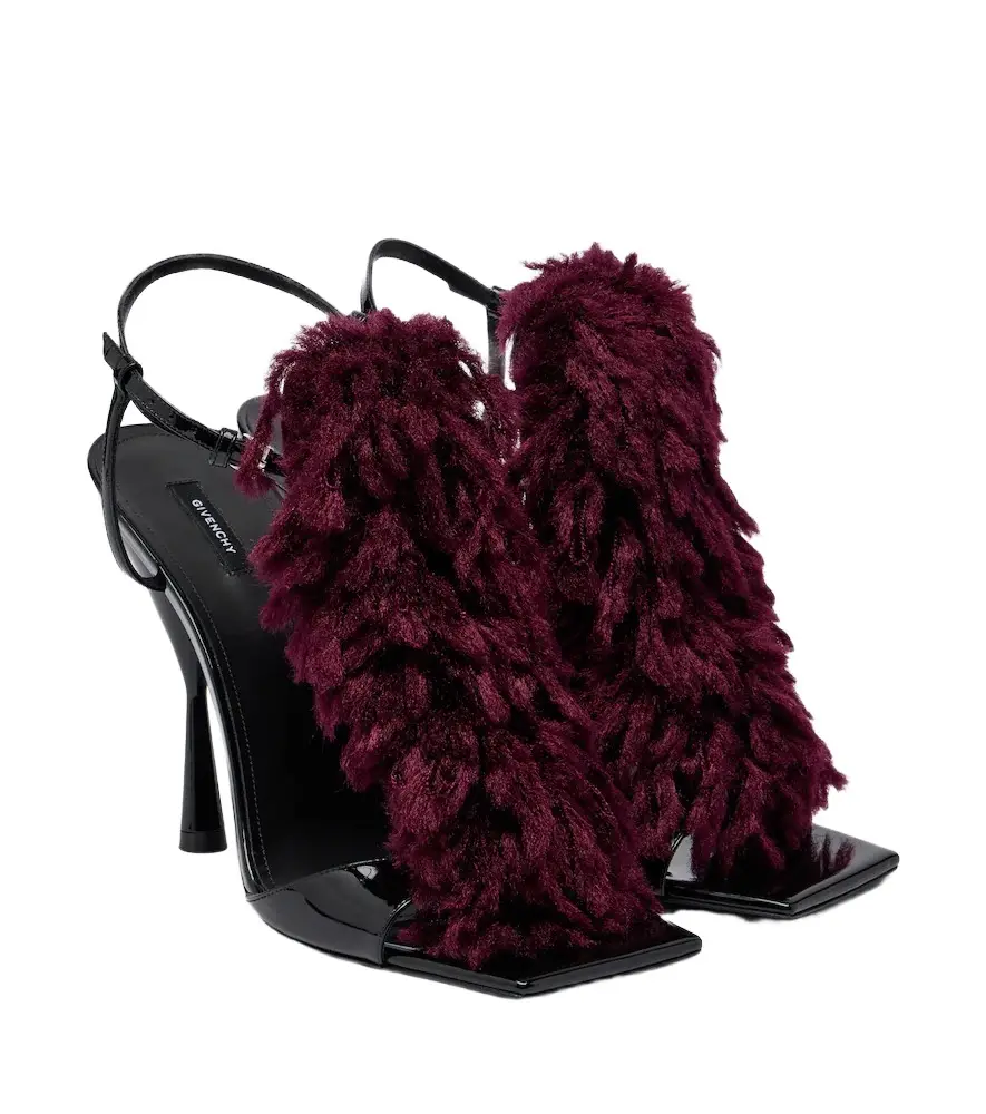 Pompom patent leather sandals Pompom patent leather sandals