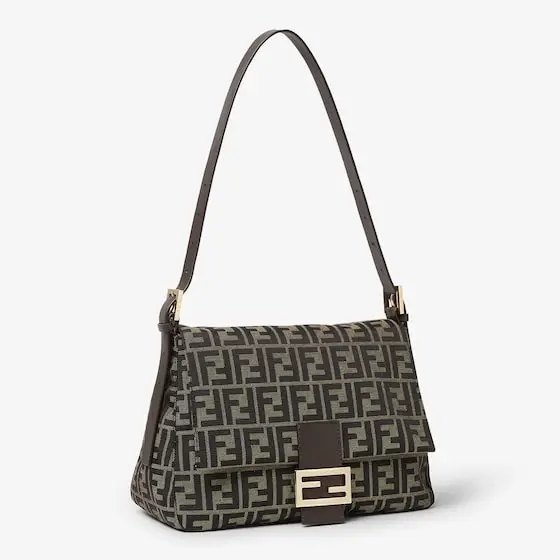 Fendi Flap 26235 bag with a soft trapeze silhouette, decorated | Thumbnail 4 Fendi Flap 26235 bag with a soft trapeze silhouette, decorated | Thumbnail 4