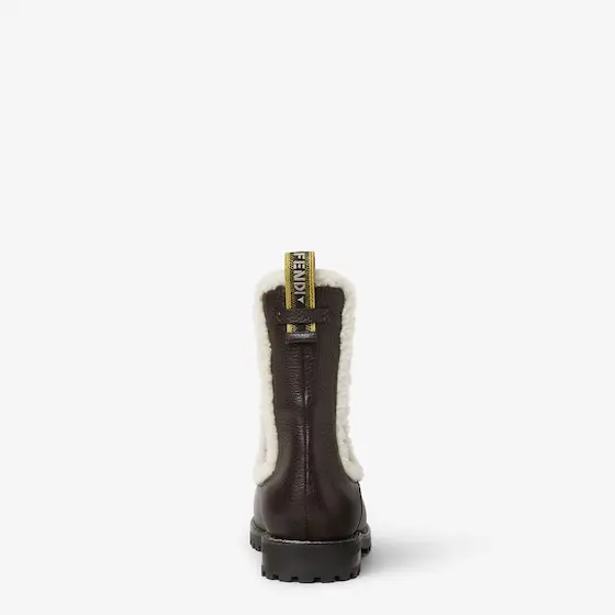 Fendi With clean lines and utility-inspired hardware details | Thumbnail 3 Fendi With clean lines and utility-inspired hardware details | Thumbnail 3