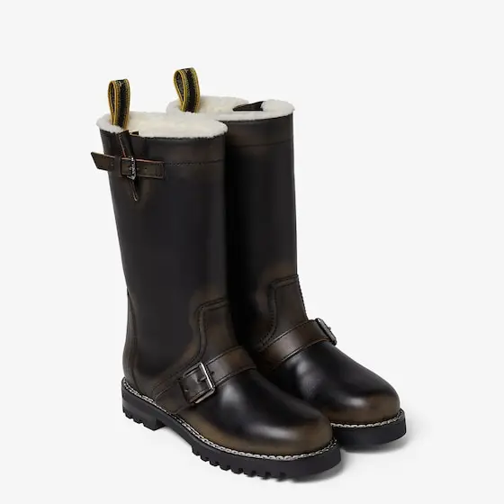 Fendi With clean lines and workwear-inspired hardware details | Thumbnail 4 Fendi With clean lines and workwear-inspired hardware details | Thumbnail 4