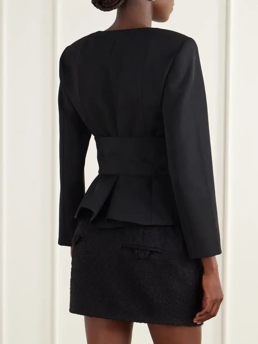 Jacquemus La Veste Miami Belted Wool-crepe Blazer | Thumbnail 3