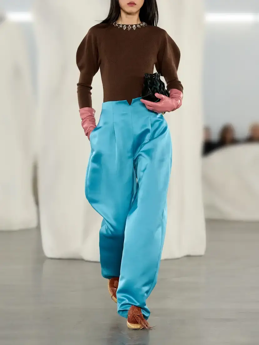 Ulla Johnson Edlyn Pleated Duchess-satin Mid-rise Barrel-leg Pants | Thumbnail 5 Ulla Johnson Edlyn Pleated Duchess-satin Mid-rise Barrel-leg Pants | Thumbnail 5
