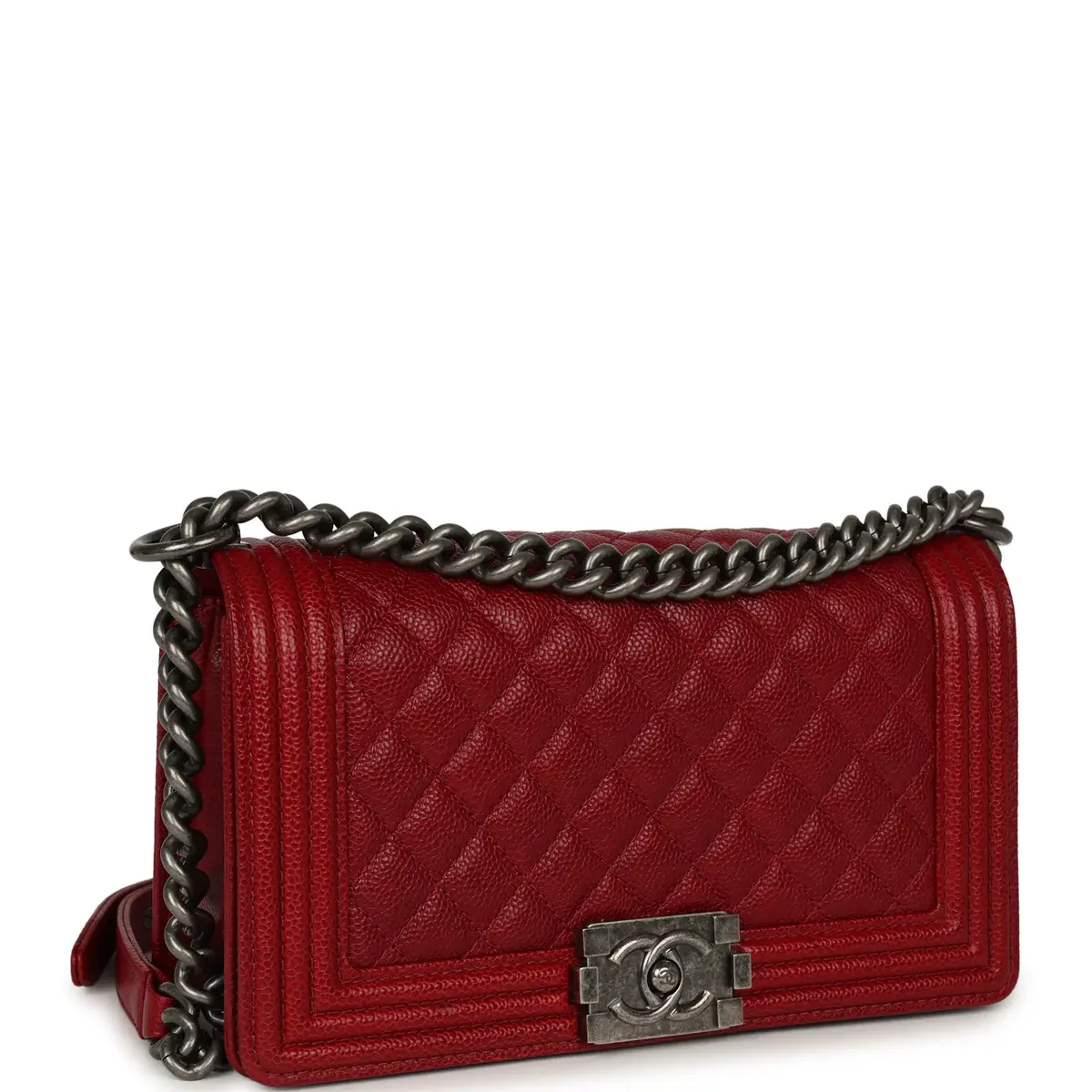 Chanel Chanel Medium Boy Bag Dark Red Shiny Caviar Aged Ruthenium Hardware | Thumbnail 2 Chanel Chanel Medium Boy Bag Dark Red Shiny Caviar Aged Ruthenium Hardware | Thumbnail 2