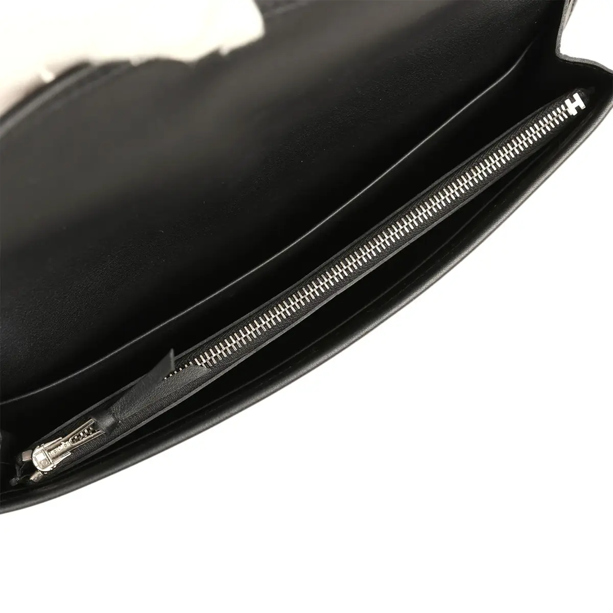 HERMÈS Hermes Jige Duo Clutch Black Swift, Varanus Niloticus Lizard Touch Palladium Hardware | Thumbnail 9 HERMÈS Hermes Jige Duo Clutch Black Swift, Varanus Niloticus Lizard Touch Palladium Hardware | Thumbnail 9
