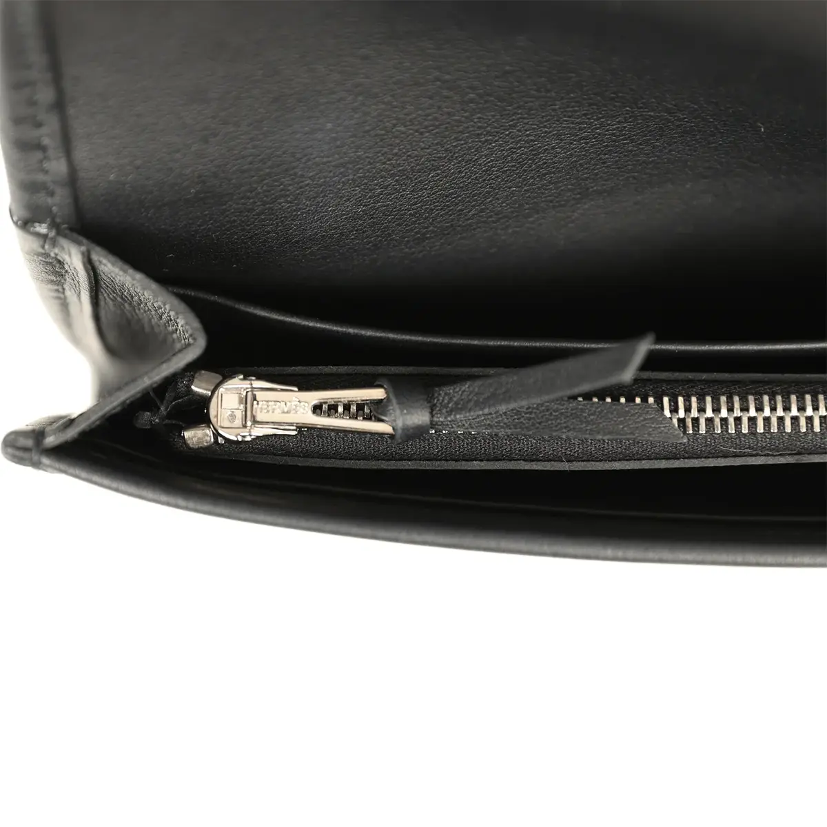 HERMÈS Hermes Jige Duo Clutch Black Swift, Varanus Niloticus Lizard Touch Palladium Hardware | Thumbnail 10 HERMÈS Hermes Jige Duo Clutch Black Swift, Varanus Niloticus Lizard Touch Palladium Hardware | Thumbnail 10