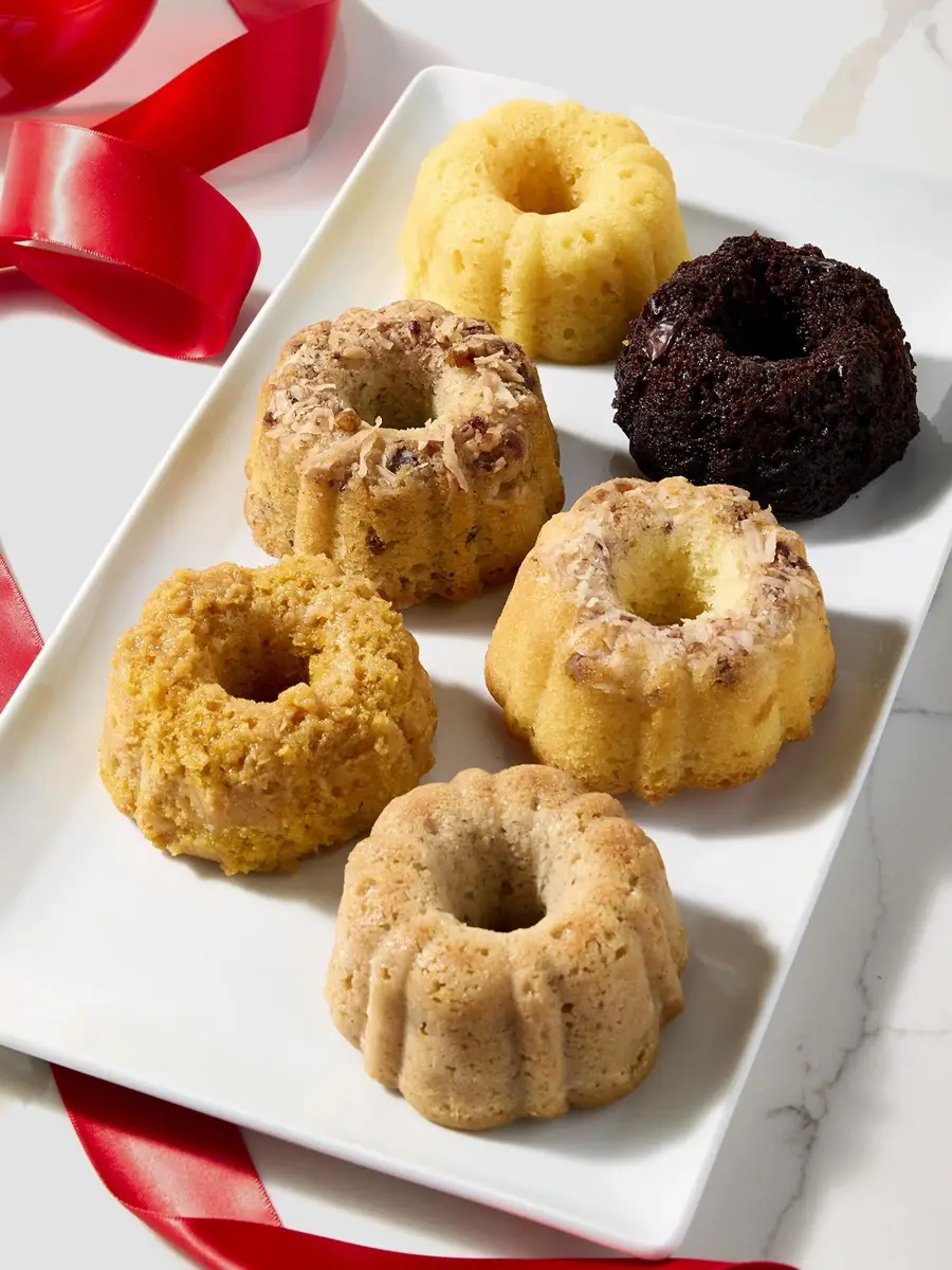 Saks Fifth Avenue 6-Pack Holiday Sampler Mini Bundt Cakes | Thumbnail 2 Saks Fifth Avenue 6-Pack Holiday Sampler Mini Bundt Cakes | Thumbnail 2