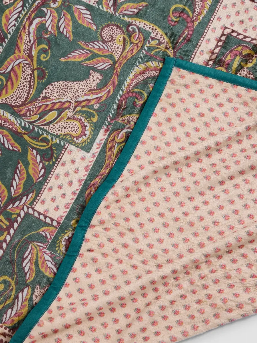 Johnny Was Saule Travel Blanket | Thumbnail 6 Johnny Was Saule Travel Blanket | Thumbnail 6