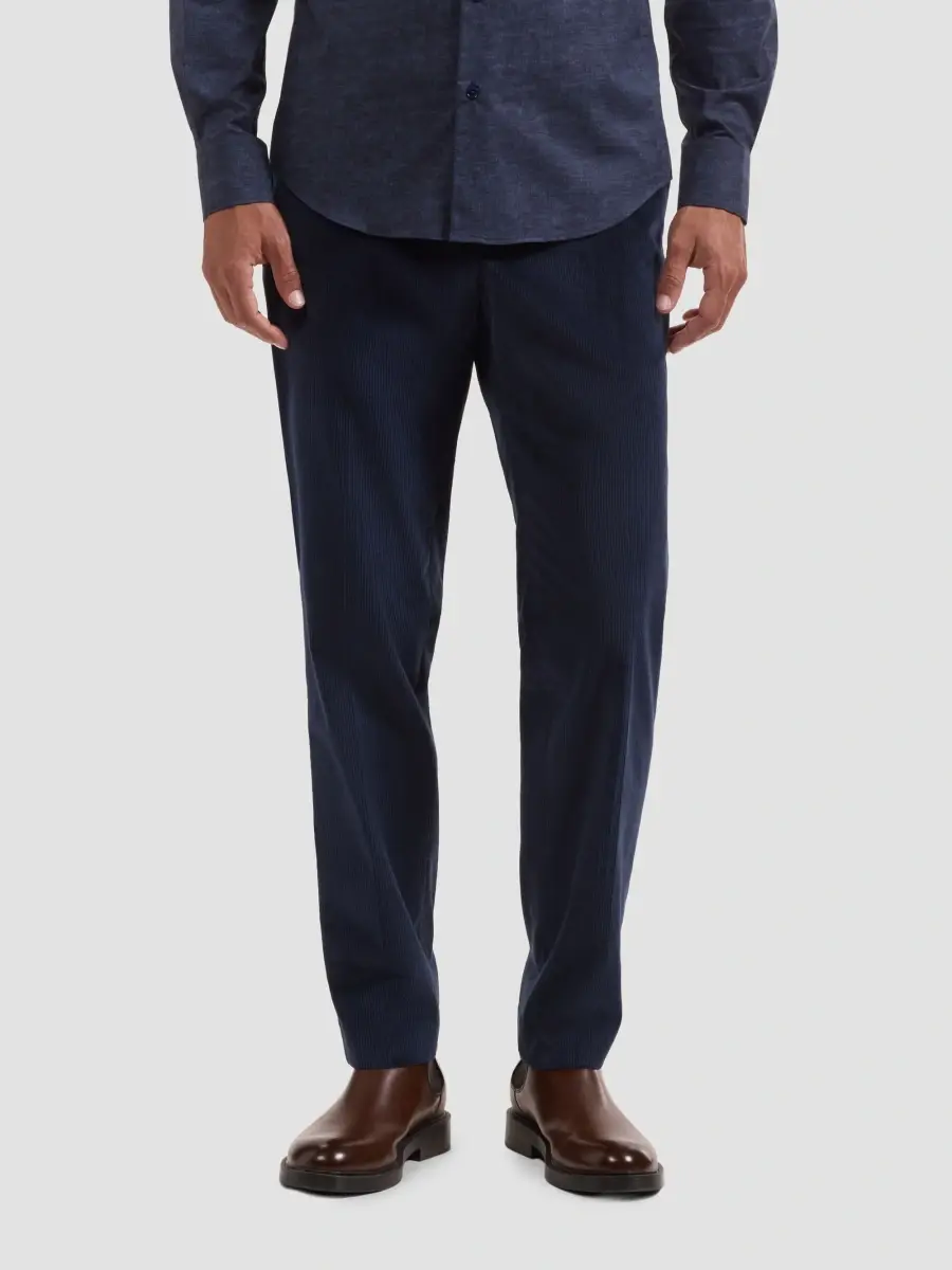 Bugatchi Men's Stretch Cotton Corduroy Pants | Thumbnail 3 Bugatchi Men's Stretch Cotton Corduroy Pants | Thumbnail 3