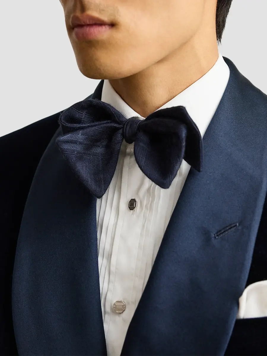 Ralph Lauren Purple Label Men's Plaid Silk-Cashmere Bow Tie | Thumbnail 5 Ralph Lauren Purple Label Men's Plaid Silk-Cashmere Bow Tie | Thumbnail 5