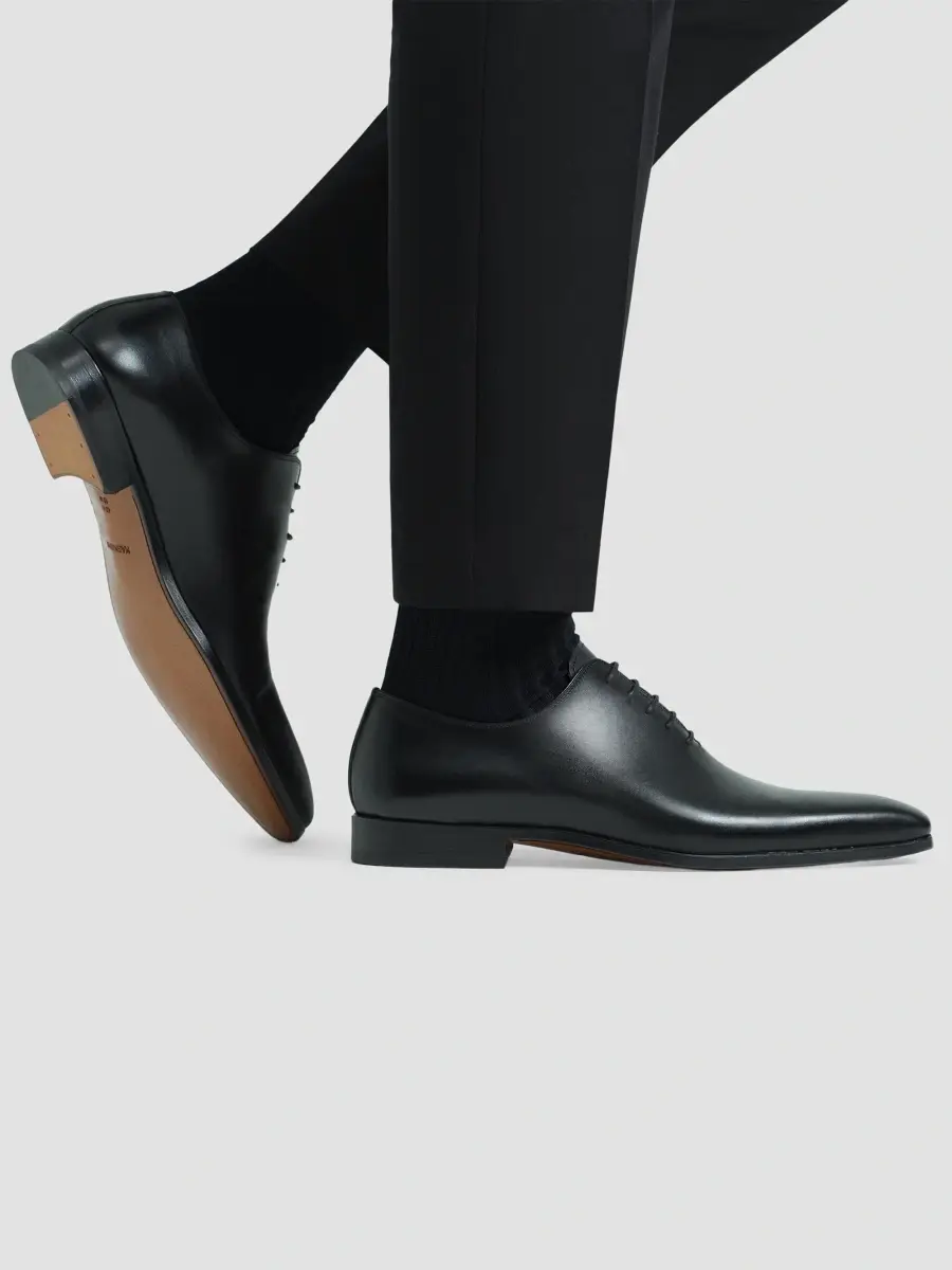 Magnanni Men's Cruz Leather Wholecut Oxfords | Thumbnail 2 Magnanni Men's Cruz Leather Wholecut Oxfords | Thumbnail 2