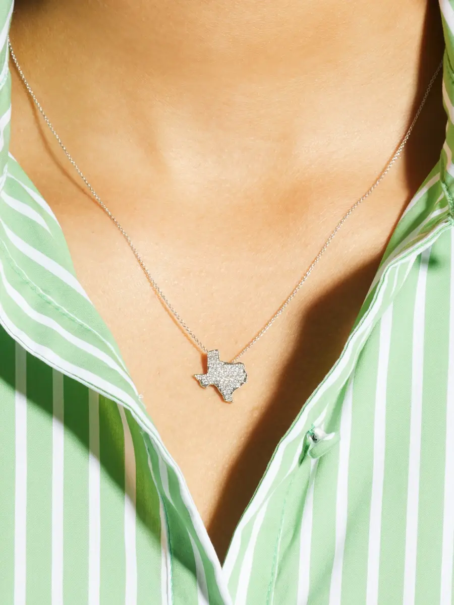 Roberto Coin Women's 18K White Gold & 0.28 TCW Diamond Texas Pendant Necklace | Thumbnail 2 Roberto Coin Women's 18K White Gold & 0.28 TCW Diamond Texas Pendant Necklace | Thumbnail 2