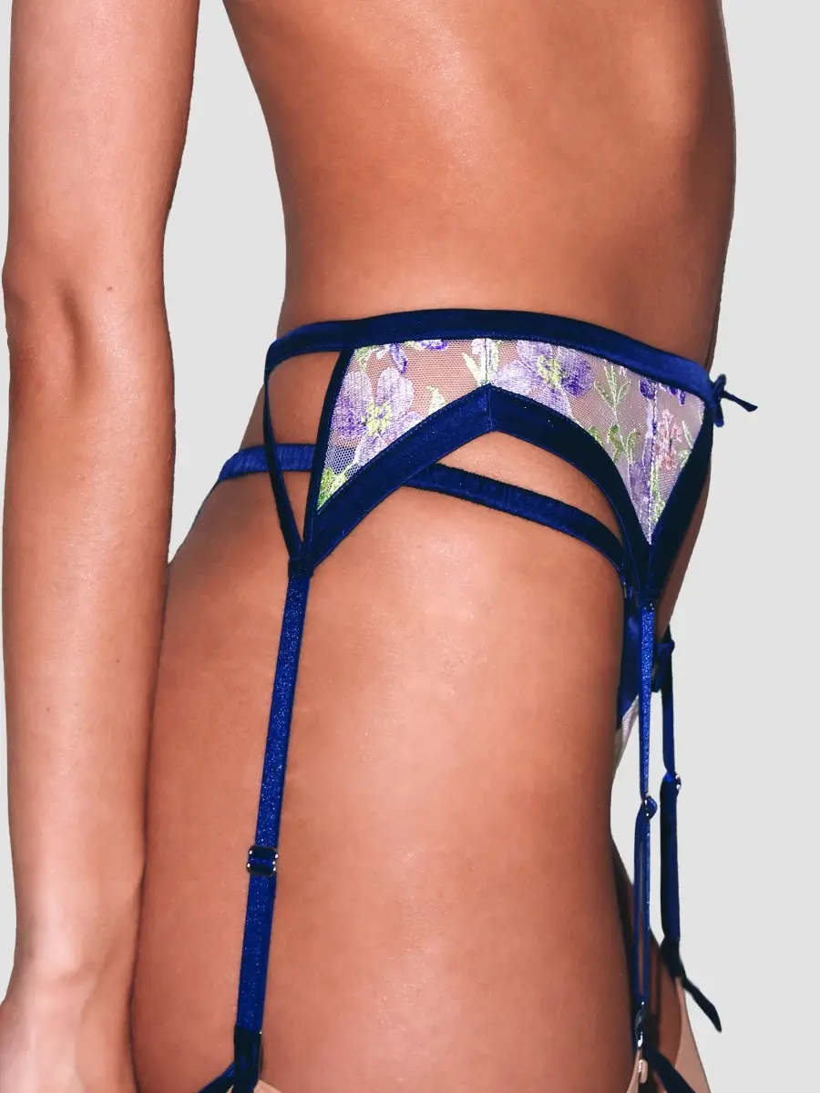 Fleur du Mal Women's Elara Embroidered Silk-Blend Thong | Thumbnail 5 Fleur du Mal Women's Elara Embroidered Silk-Blend Thong | Thumbnail 5