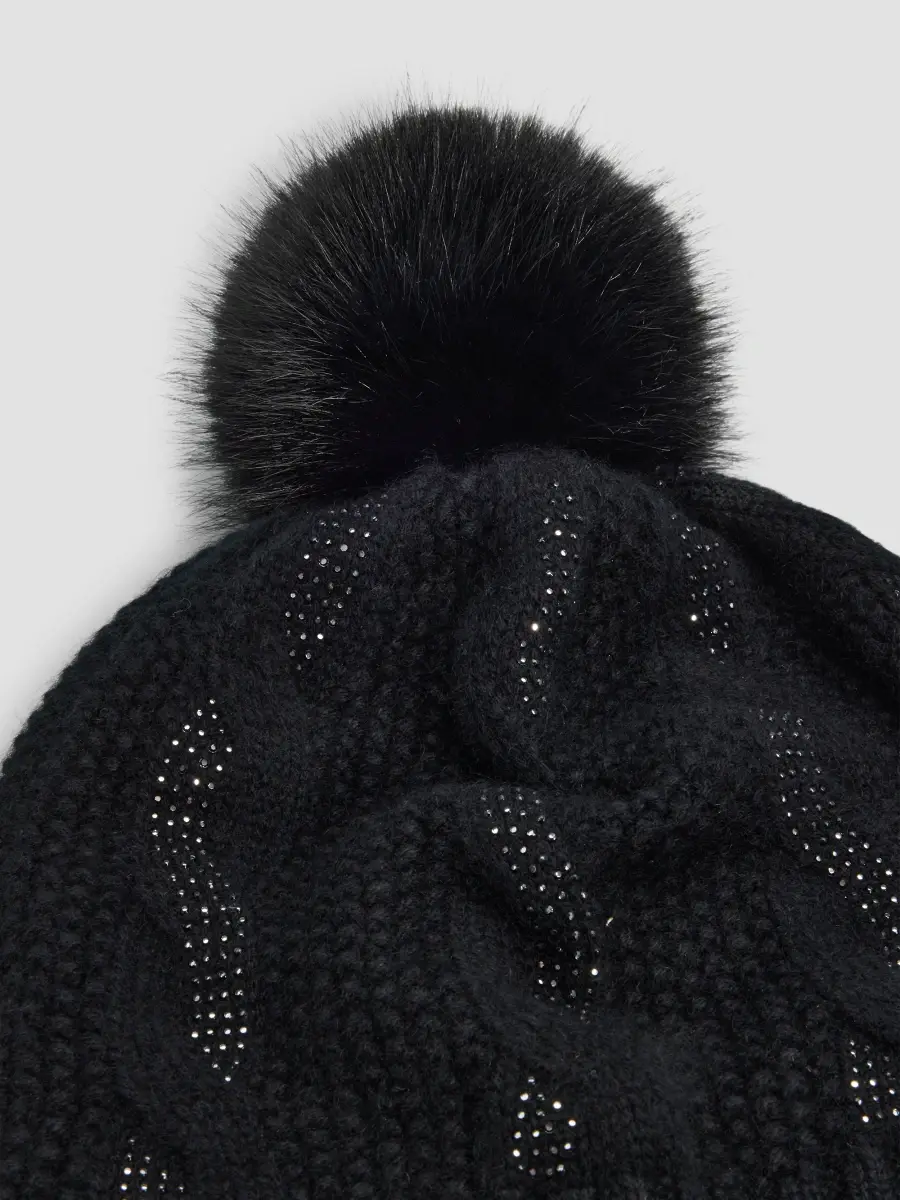 Sofia Cashmere Women's Chunky Cable-Knit Cashmere Beanie | Thumbnail 2