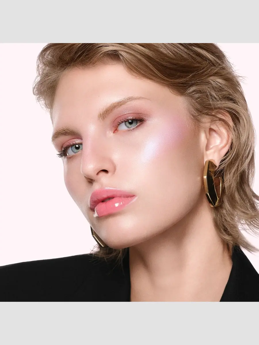 Givenchy Rose Perfecto Serum Lip Oil | Thumbnail 7 Givenchy Rose Perfecto Serum Lip Oil | Thumbnail 7