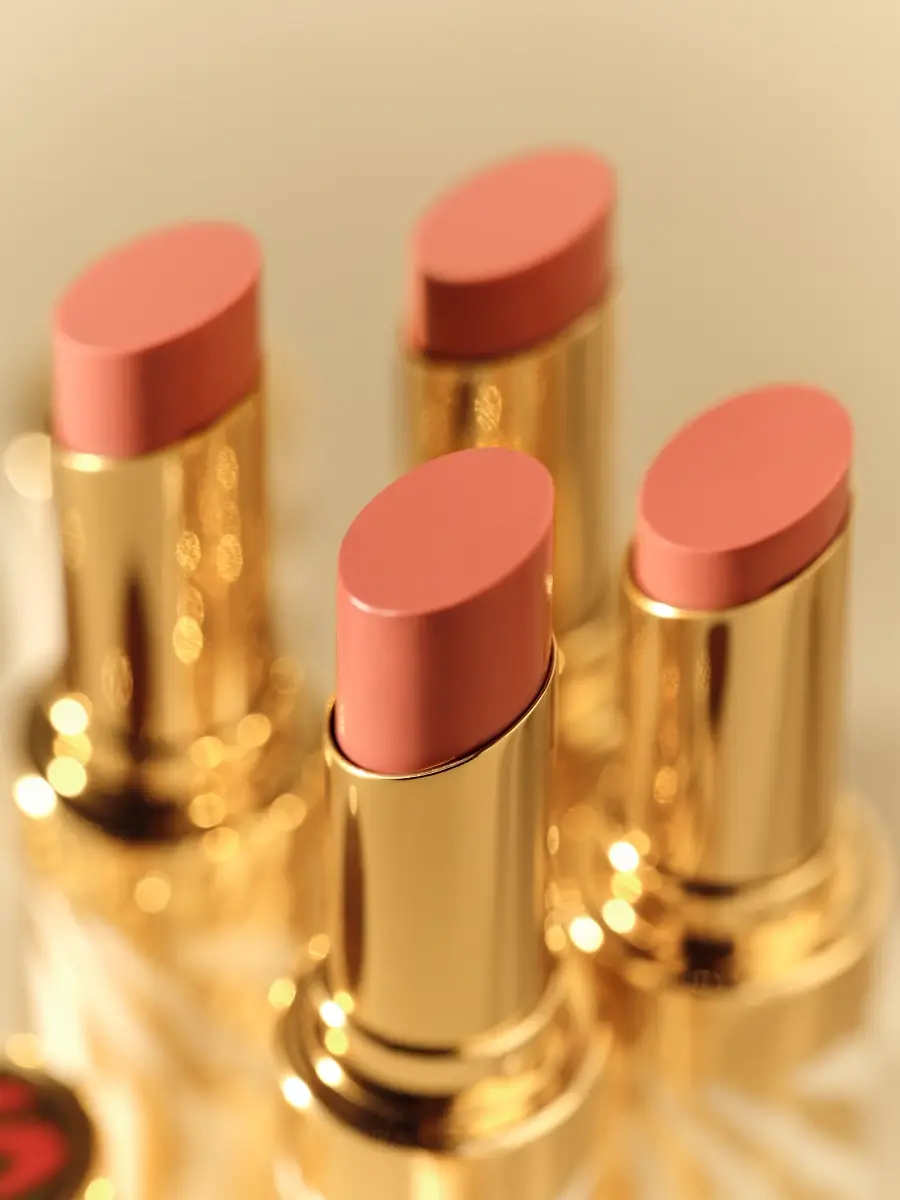 Sisley-Paris Phyto-Rouge Shine Lipstick - 27 Sheer Malibu | Thumbnail 7 Sisley-Paris Phyto-Rouge Shine Lipstick - 27 Sheer Malibu | Thumbnail 7
