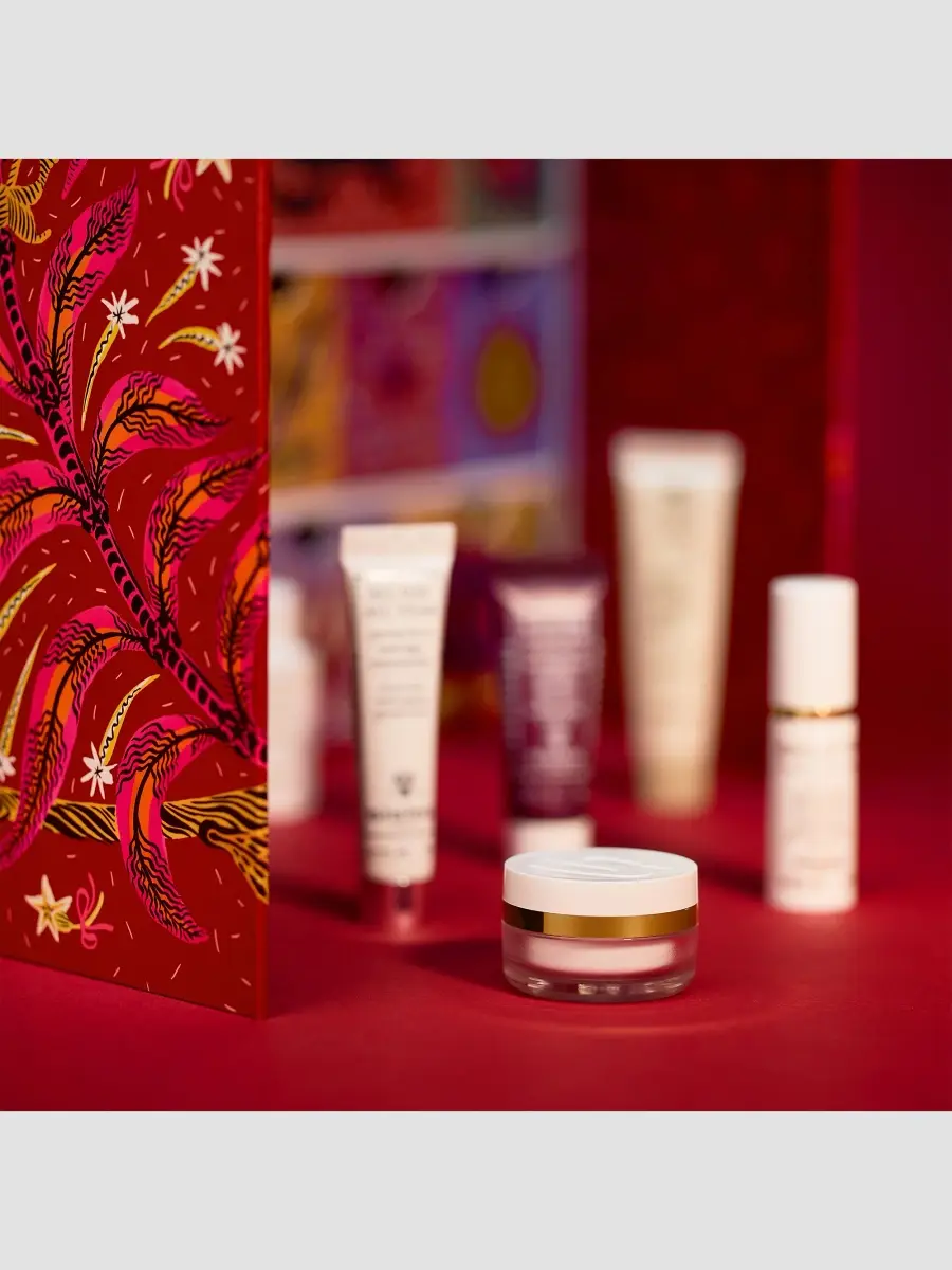 Sisley-Paris 24-Day Advent Calendar | Thumbnail 6 Sisley-Paris 24-Day Advent Calendar | Thumbnail 6