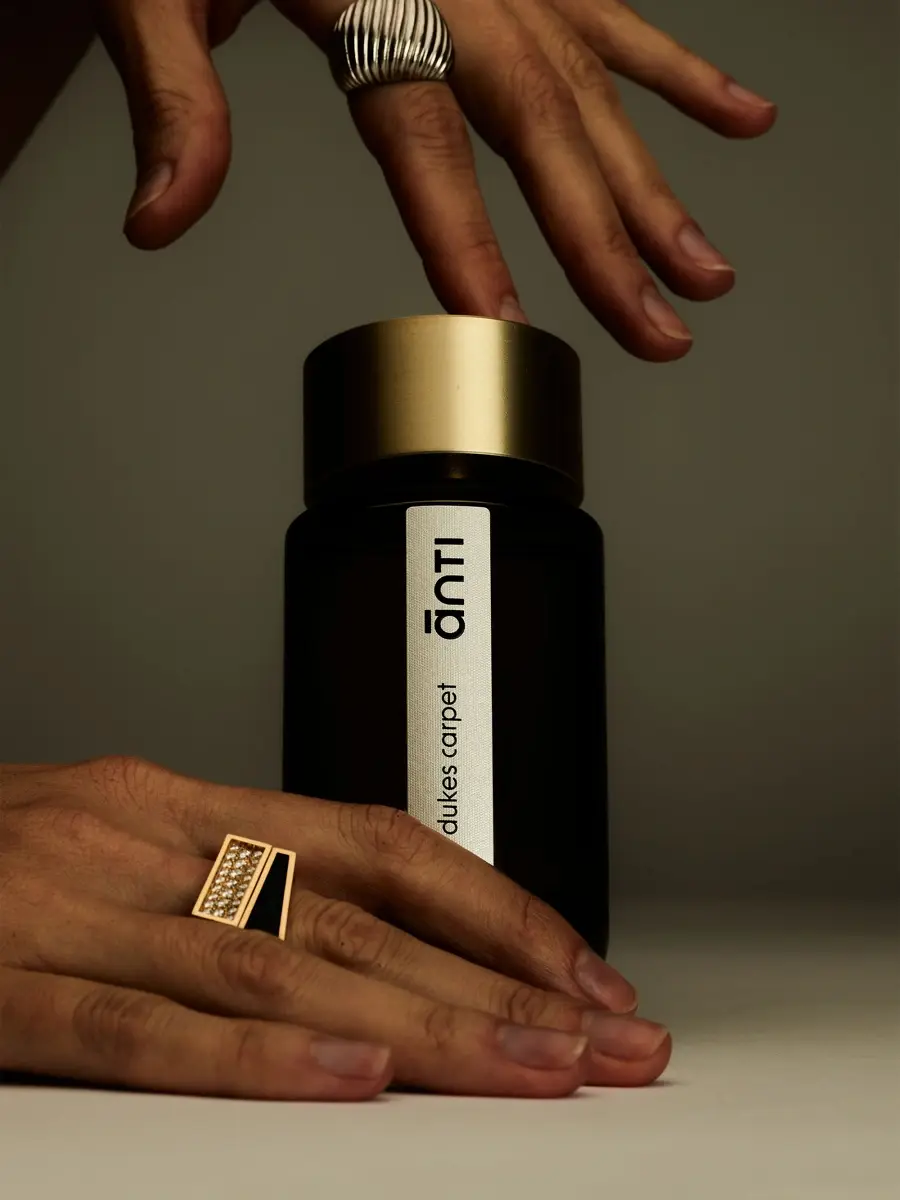 Anti Fragrance Dukes Carpet Eau de Parfum | Thumbnail 4 Anti Fragrance Dukes Carpet Eau de Parfum | Thumbnail 4