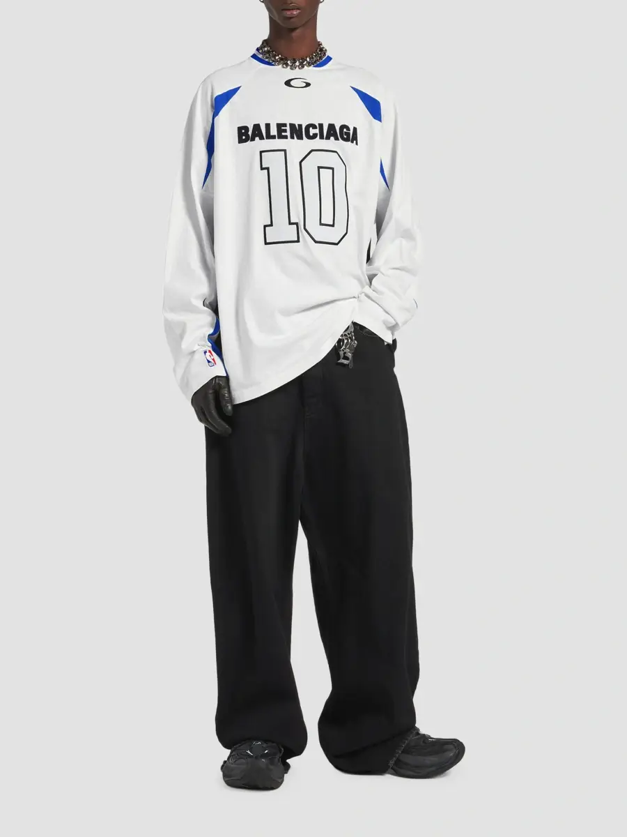 Balenciaga Men's / NBA Collaboration Oversized Long Sleeve T-Shirt | Thumbnail 2 Balenciaga Men's / NBA Collaboration Oversized Long Sleeve T-Shirt | Thumbnail 2