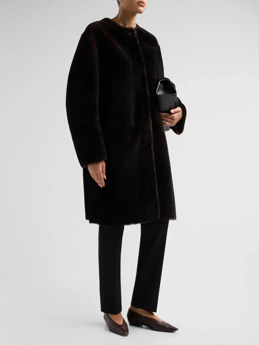 Loulou de Saison Women's Elba Oval-Shaped Shearling Coat | Thumbnail 4 Loulou de Saison Women's Elba Oval-Shaped Shearling Coat | Thumbnail 4