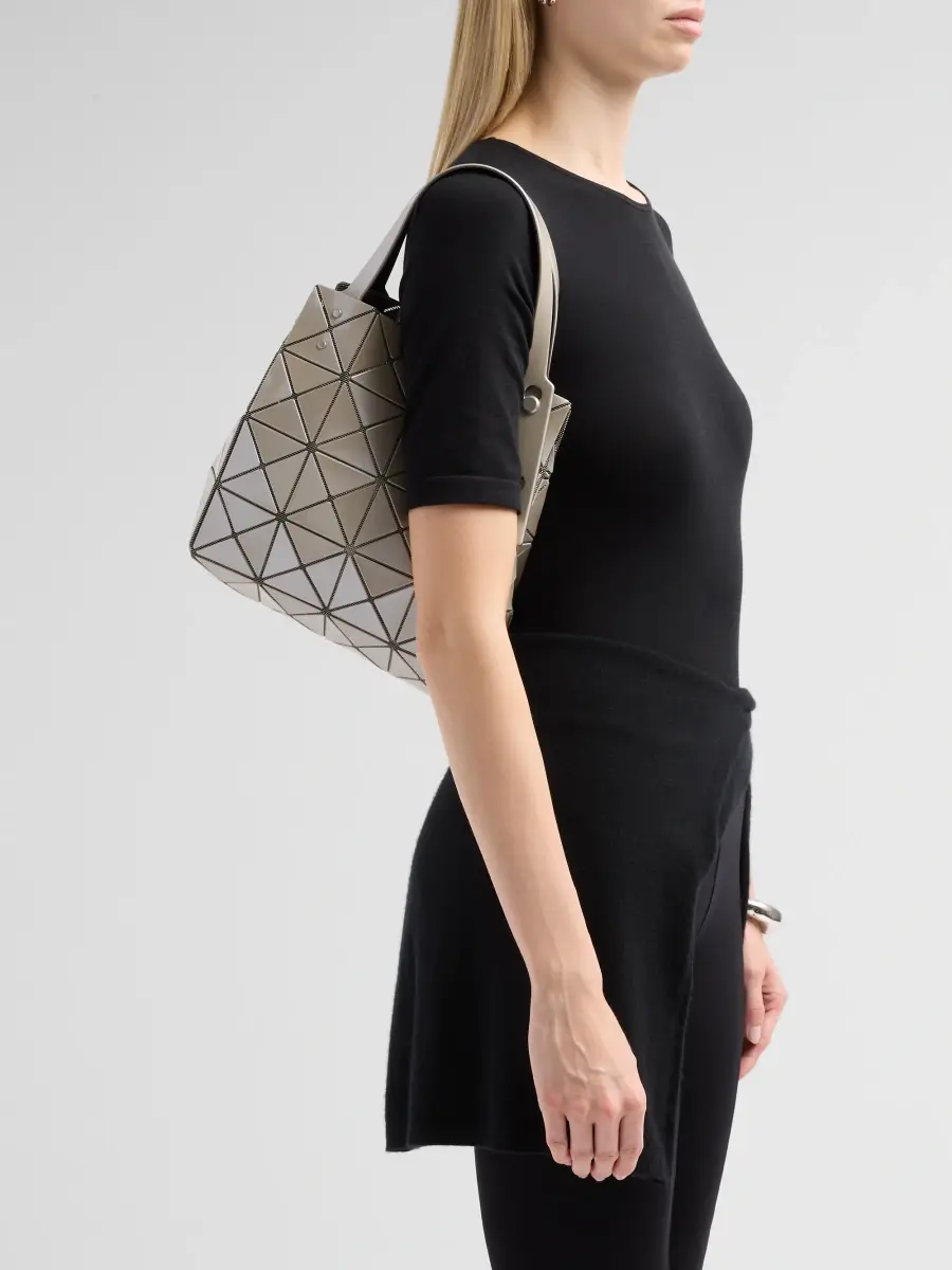 Bao Bao Issey Miyake Women's Carat Large Tote Bag | Thumbnail 4 Bao Bao Issey Miyake Women's Carat Large Tote Bag | Thumbnail 4