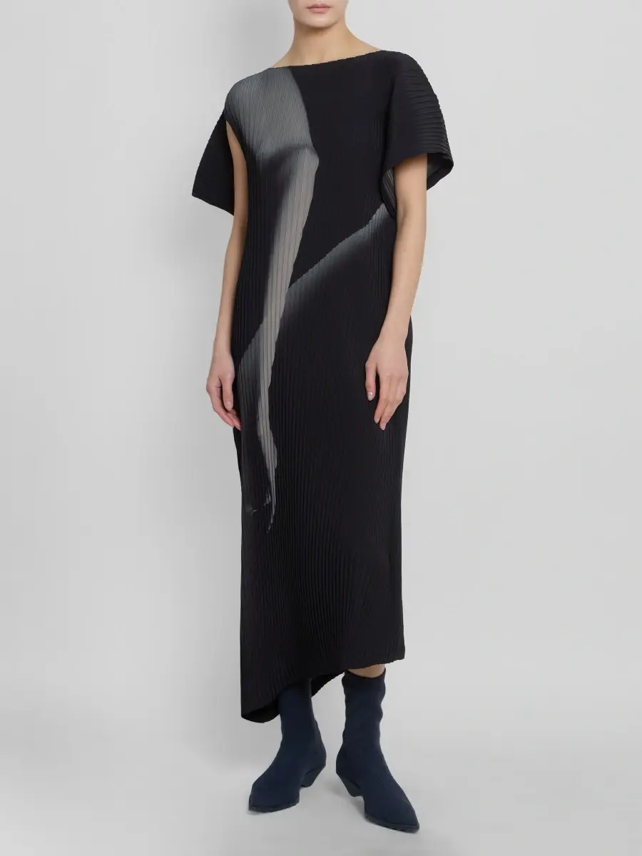 Issey Miyake Women's Hands of Lover Pleated Shift Midi Dress | Thumbnail 2 Issey Miyake Women's Hands of Lover Pleated Shift Midi Dress | Thumbnail 2