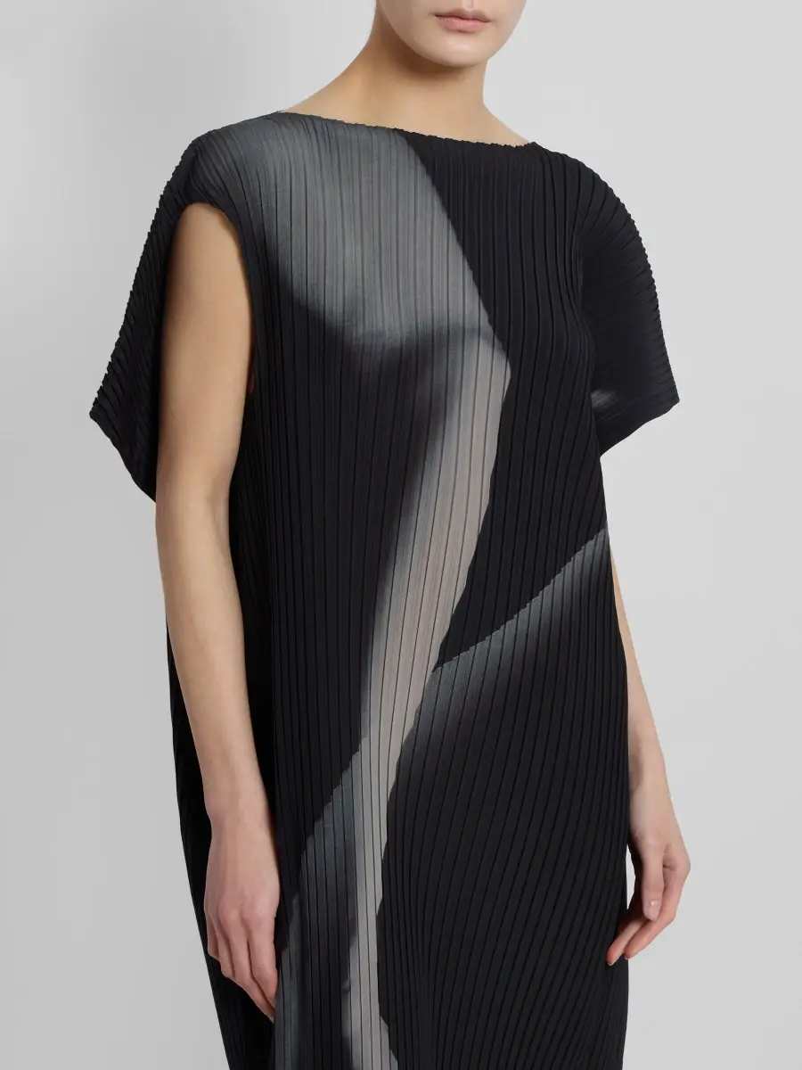Issey Miyake Women's Hands of Lover Pleated Shift Midi Dress | Thumbnail 5 Issey Miyake Women's Hands of Lover Pleated Shift Midi Dress | Thumbnail 5