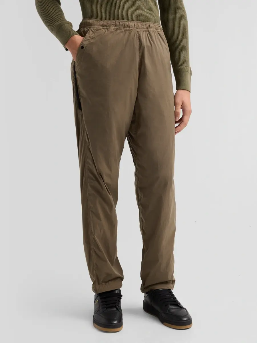 Stone Island Men's Stretch-Nylon Tapered Pants | Thumbnail 4 Stone Island Men's Stretch-Nylon Tapered Pants | Thumbnail 4