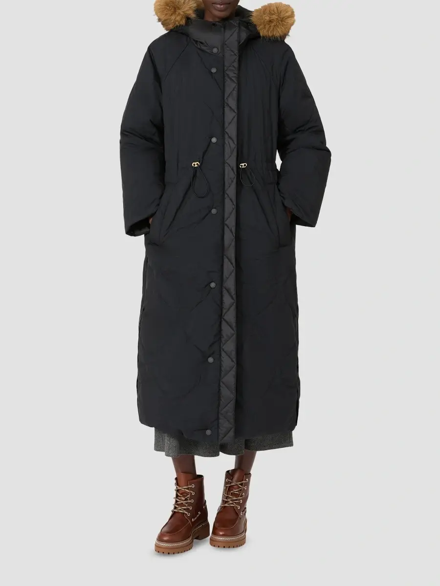 Weekend Max Mara Women's Long Reversible Down Coat in Water Repellent Plain Weave Fabric | Thumbnail 5 Weekend Max Mara Women's Long Reversible Down Coat in Water Repellent Plain Weave Fabric | Thumbnail 5
