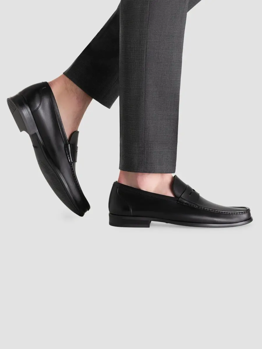 Magnanni Men's Gentry Leather Penny Loafers | Thumbnail 2 Magnanni Men's Gentry Leather Penny Loafers | Thumbnail 2