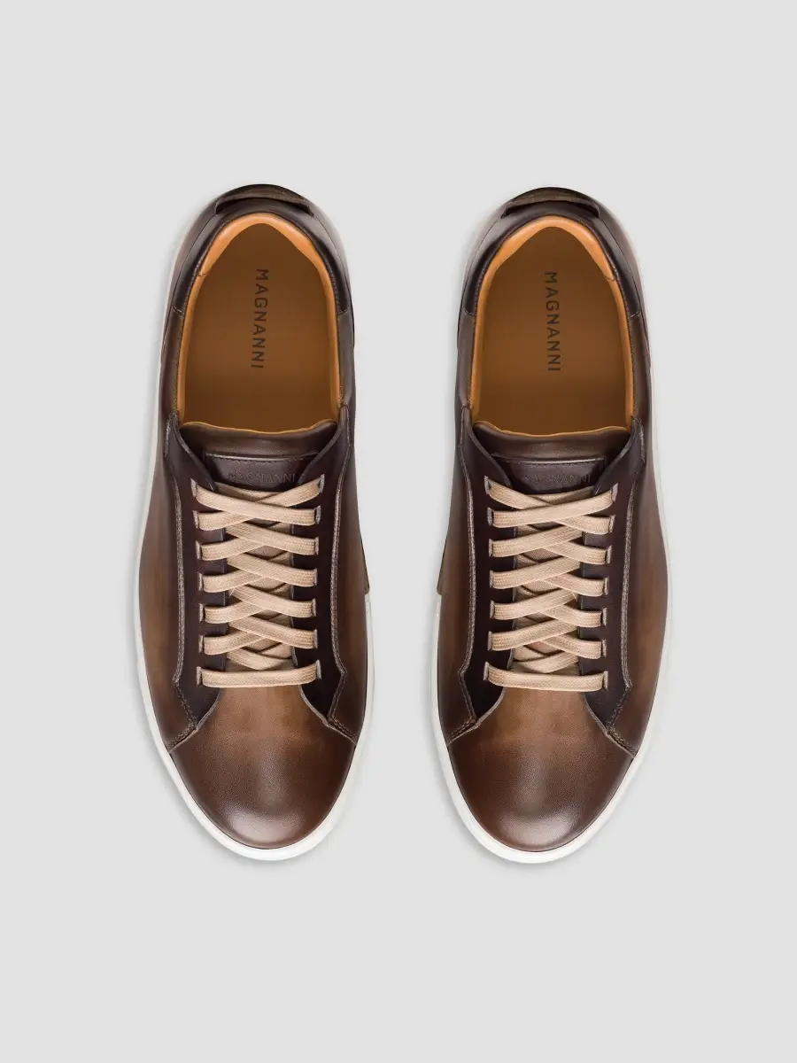 Magnanni Men's Amadeo Leather Low-Top Sneakers | Thumbnail 3