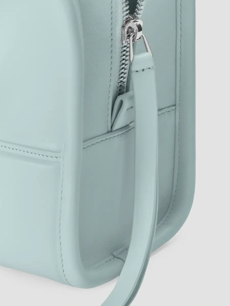 Loewe Women's Amazona Small Leather Top Handle Bag | Thumbnail 5