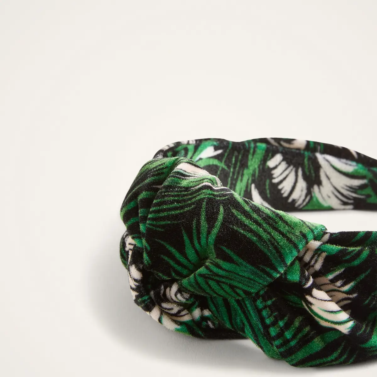 La Double J Love Knot Headband | Thumbnail 5 La Double J Love Knot Headband | Thumbnail 5