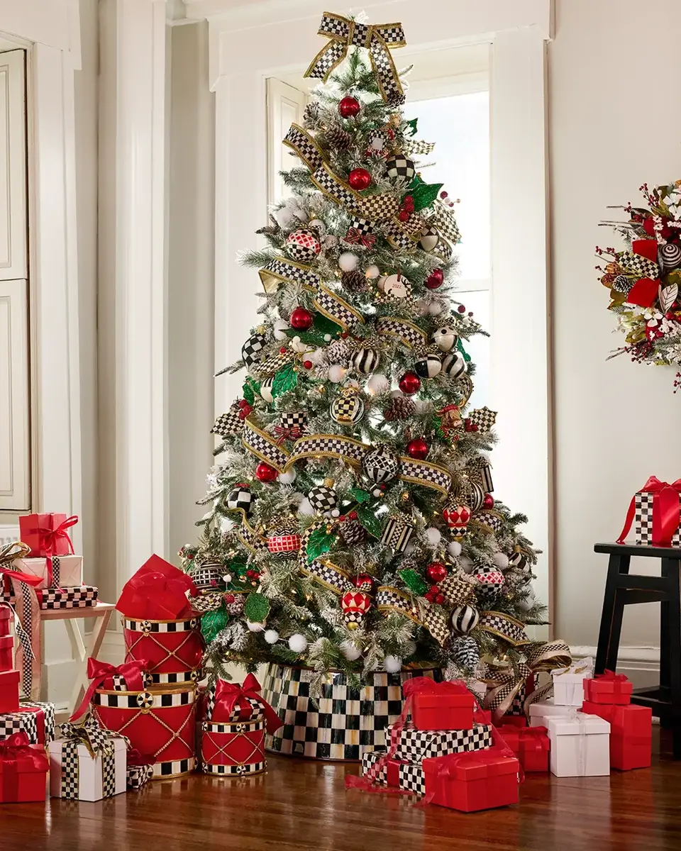 MacKenzie-Childs Courtly Check Tree Collar | Thumbnail 2 MacKenzie-Childs Courtly Check Tree Collar | Thumbnail 2