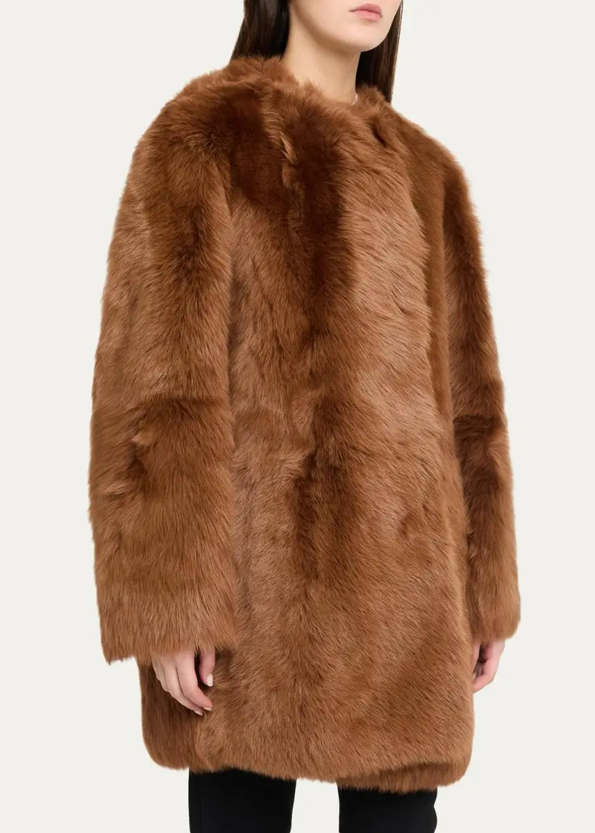 TOTEME Silky Lamb Shearling Short Coat | Thumbnail 4 TOTEME Silky Lamb Shearling Short Coat | Thumbnail 4
