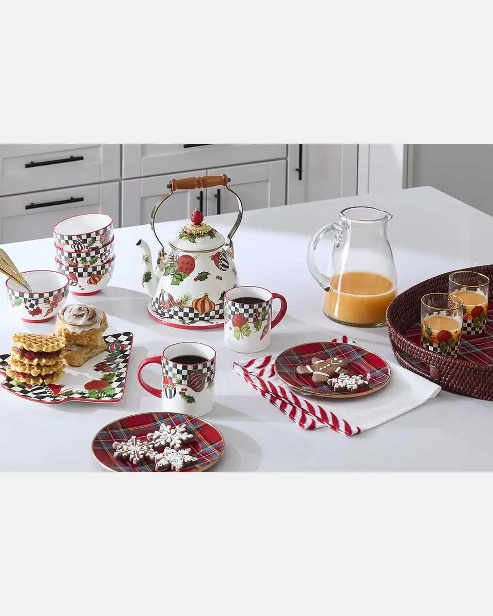 MacKenzie-Childs Deck the Halls Mugs, Set of 4 | Thumbnail 4