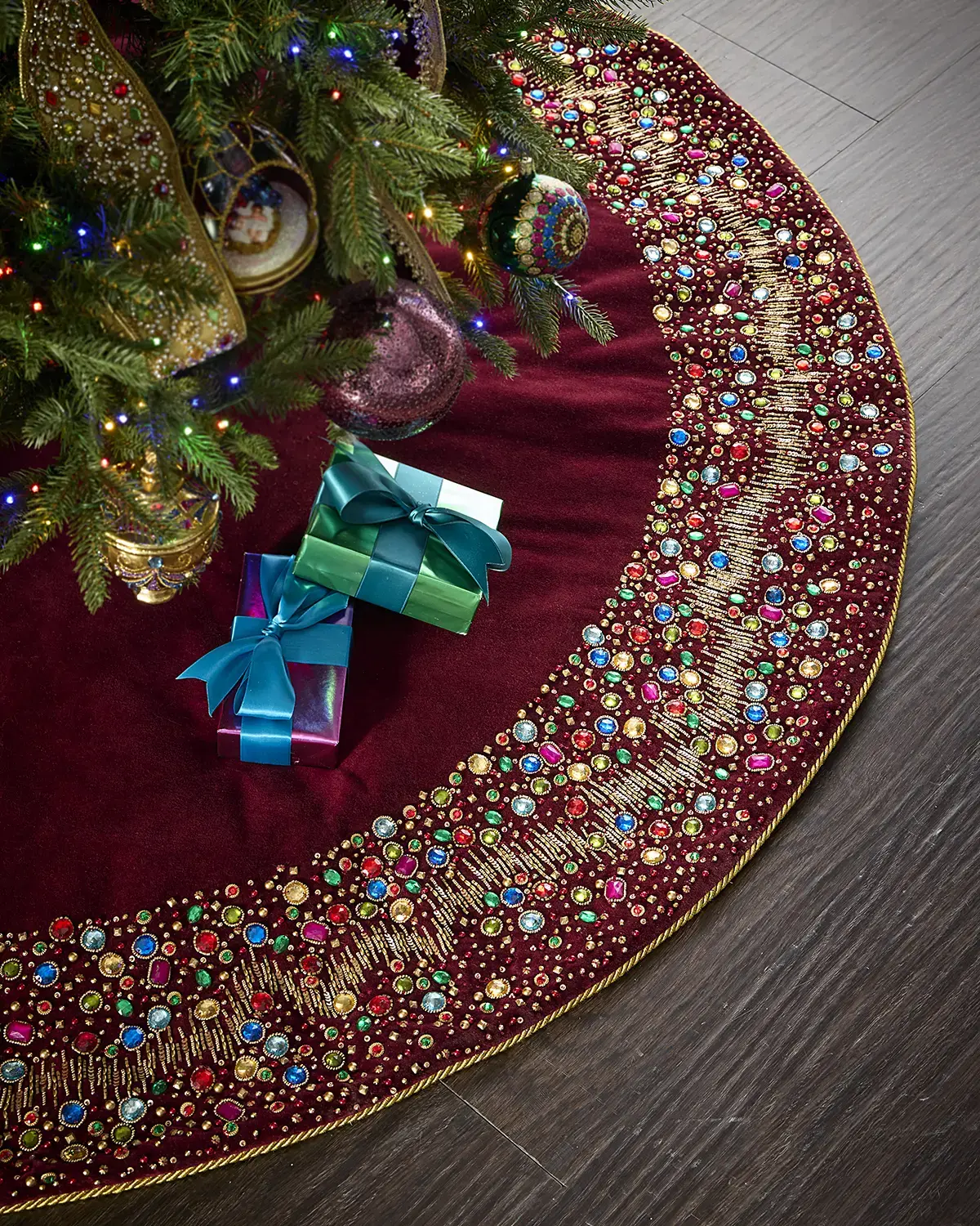Kim Seybert 64" Christmas Cheer Tree Skirt
