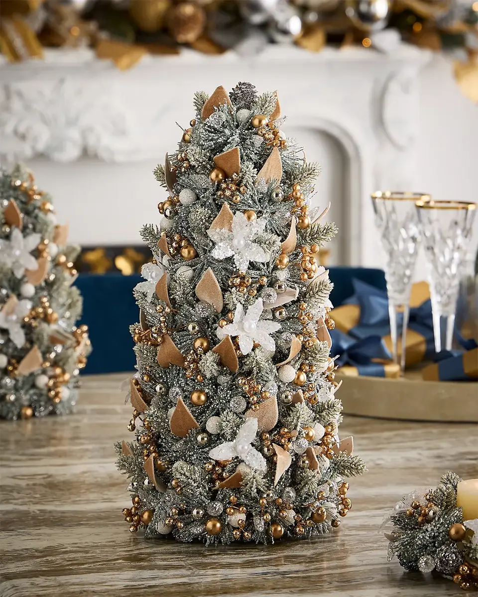 Winter Wonderland 18" Tabletop Christmas Tree